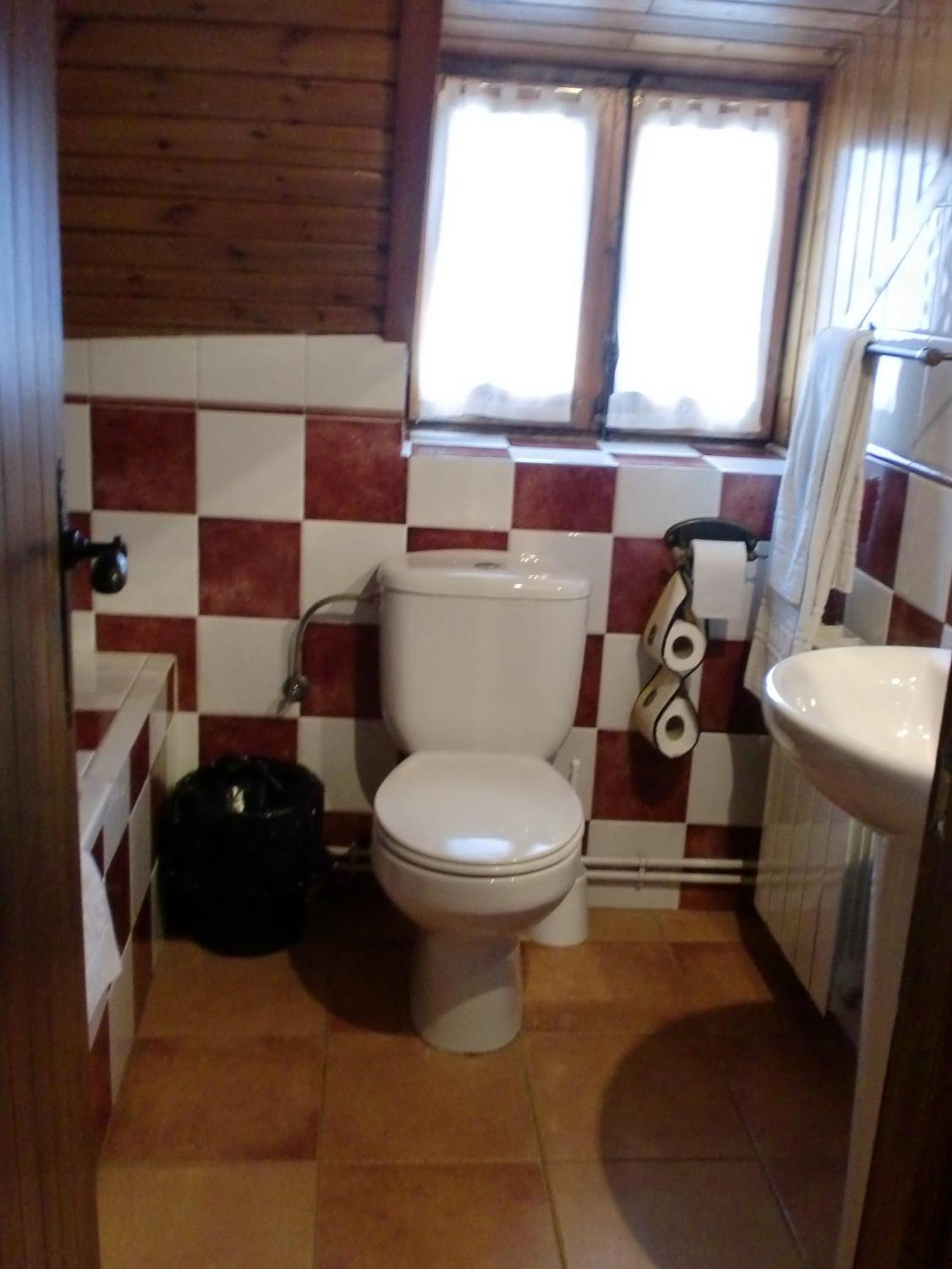 Pensio I Apartaments La Bordeta Estación エクステリア 写真