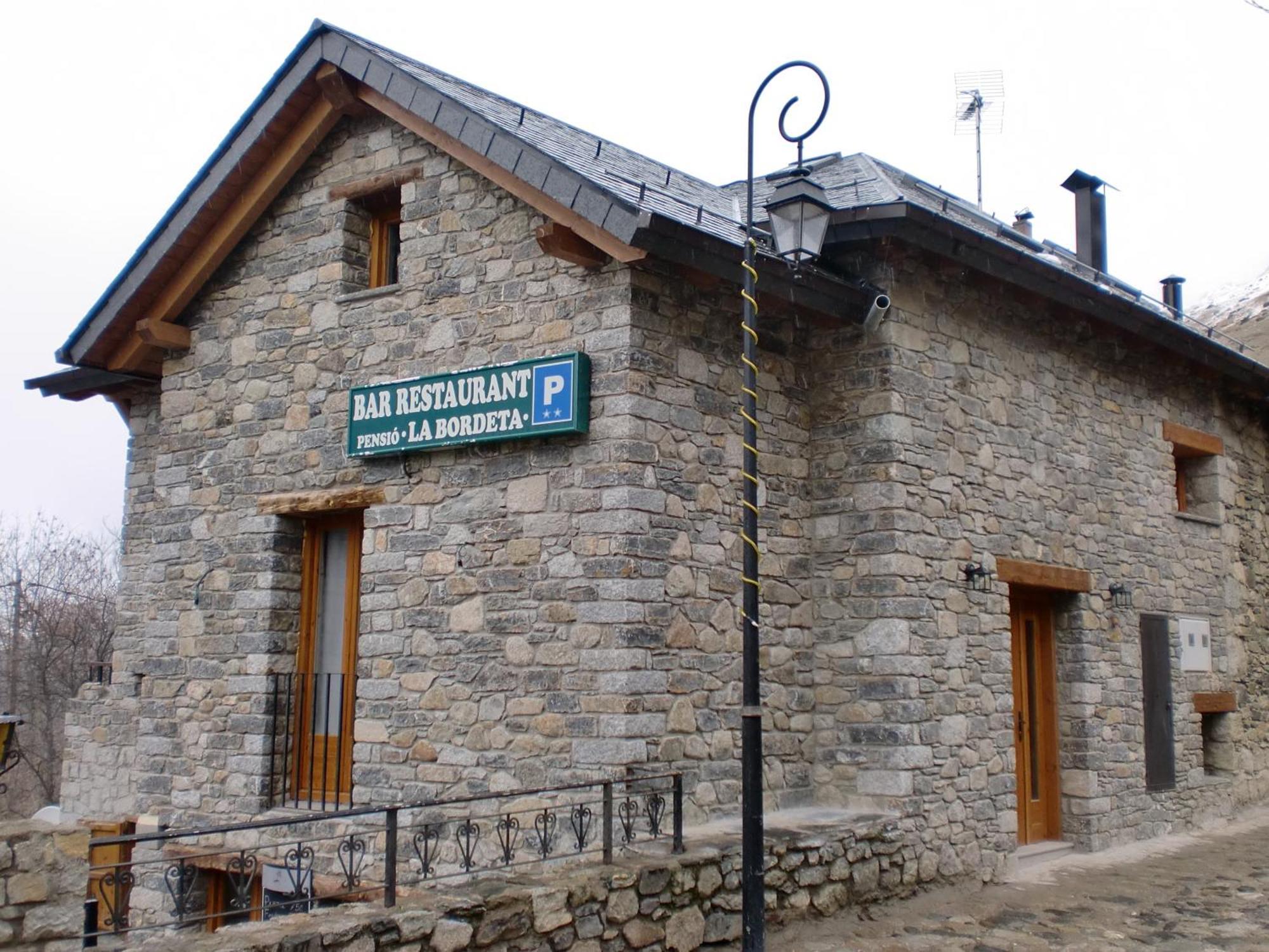 Pensio I Apartaments La Bordeta Estación エクステリア 写真
